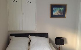 2 Bed House